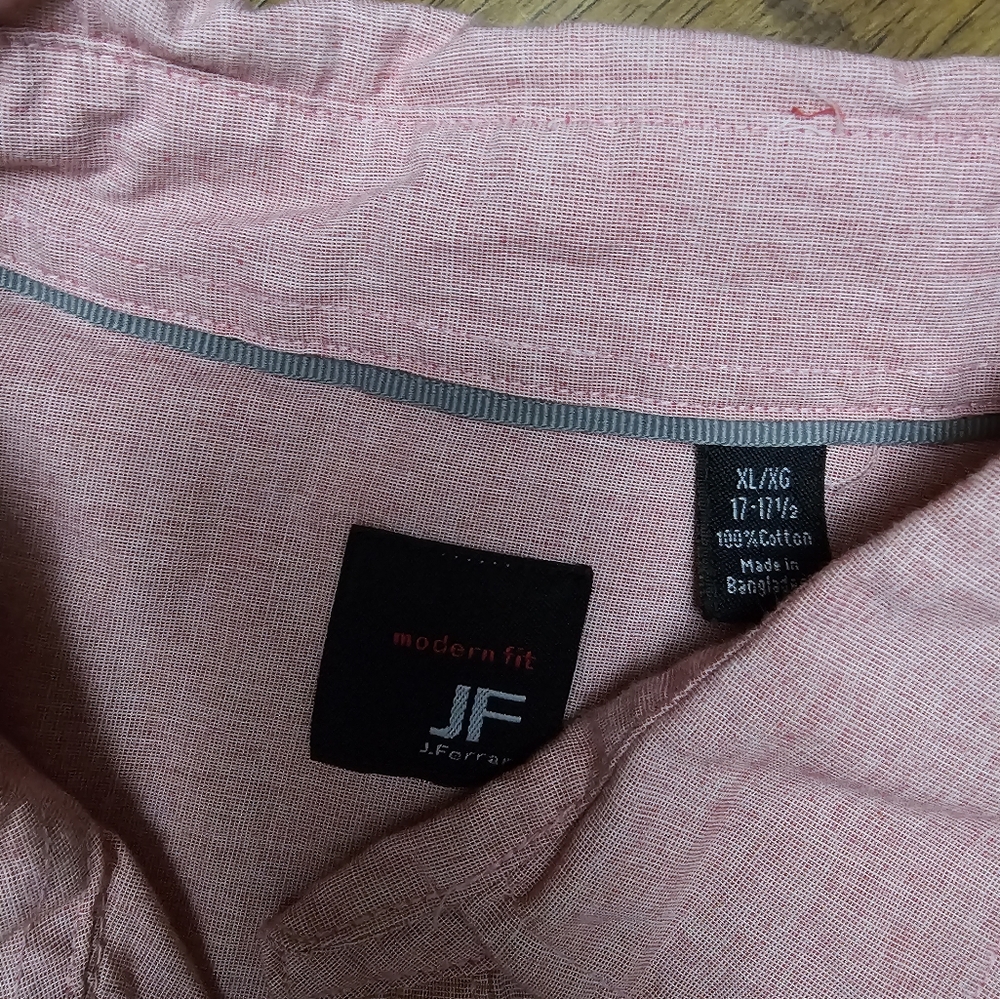 Men's light red button down - Picture 3 of 3